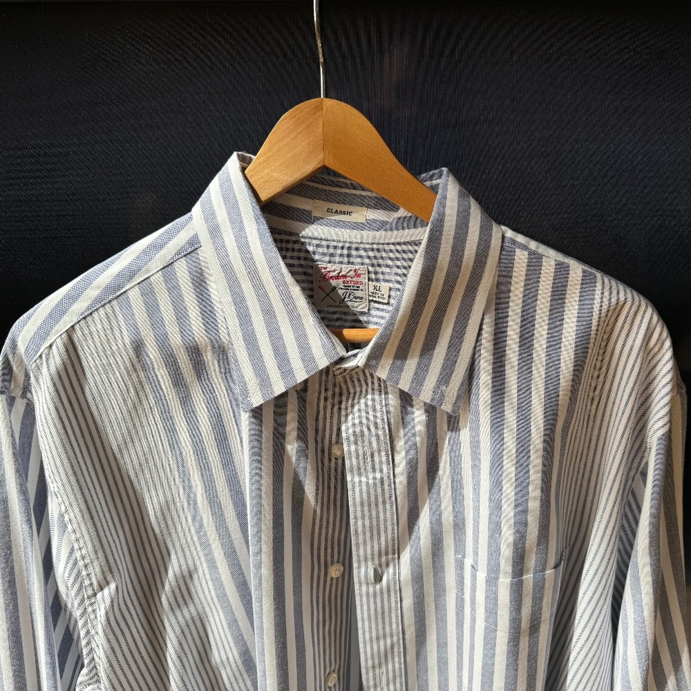 J Crew Broke-in Organic Cotton Classic Fit  XL Blue/White Stripe